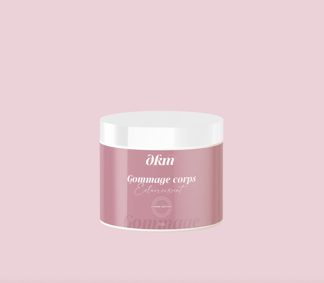 Gommage corps et visage métisse